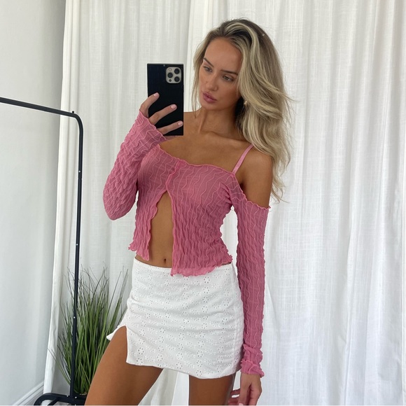 Revolve more to come pink Y2K long sleeve sheer mermaid core top - Picture 4 of 4